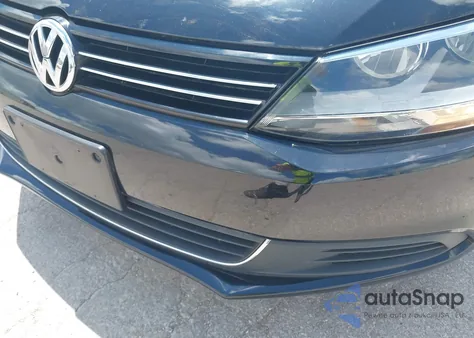 2014 Volkswagen Jetta 1.8T Se z USA, uszkodzony, nr VIN 3VWD07AJ7EM411429